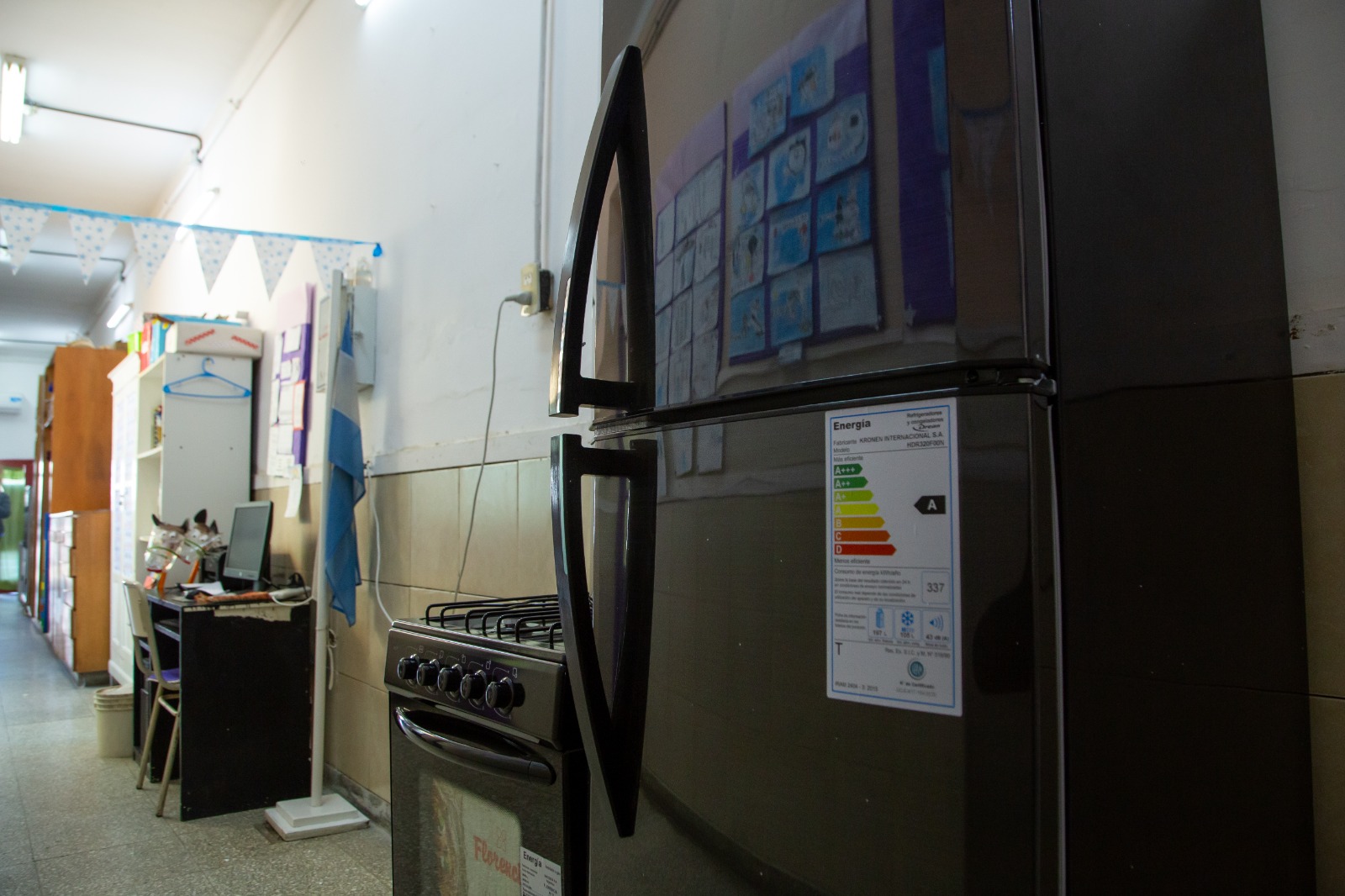 EL MUNICIPIO ENTREGÓ EQUIPAMIENTO A MÁS DE CIEN ESTABLECIMIENTOS EDUCATIVOS
