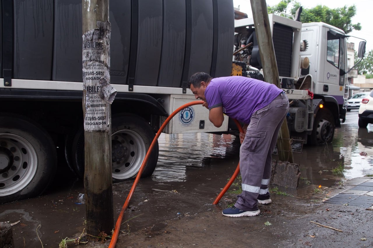 INTENSOS TRABAJOS DE DESOBSTRUCCIÓN DE SUMIDEROS Y DE LIMPIEZA DE ARROYOS