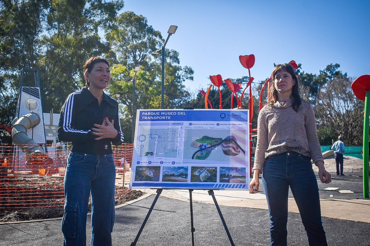 MAYRA RECORRIÓ LAS OBRAS DEL NUEVO PARQUE DEL MUSEO DEL TRANSPORTE