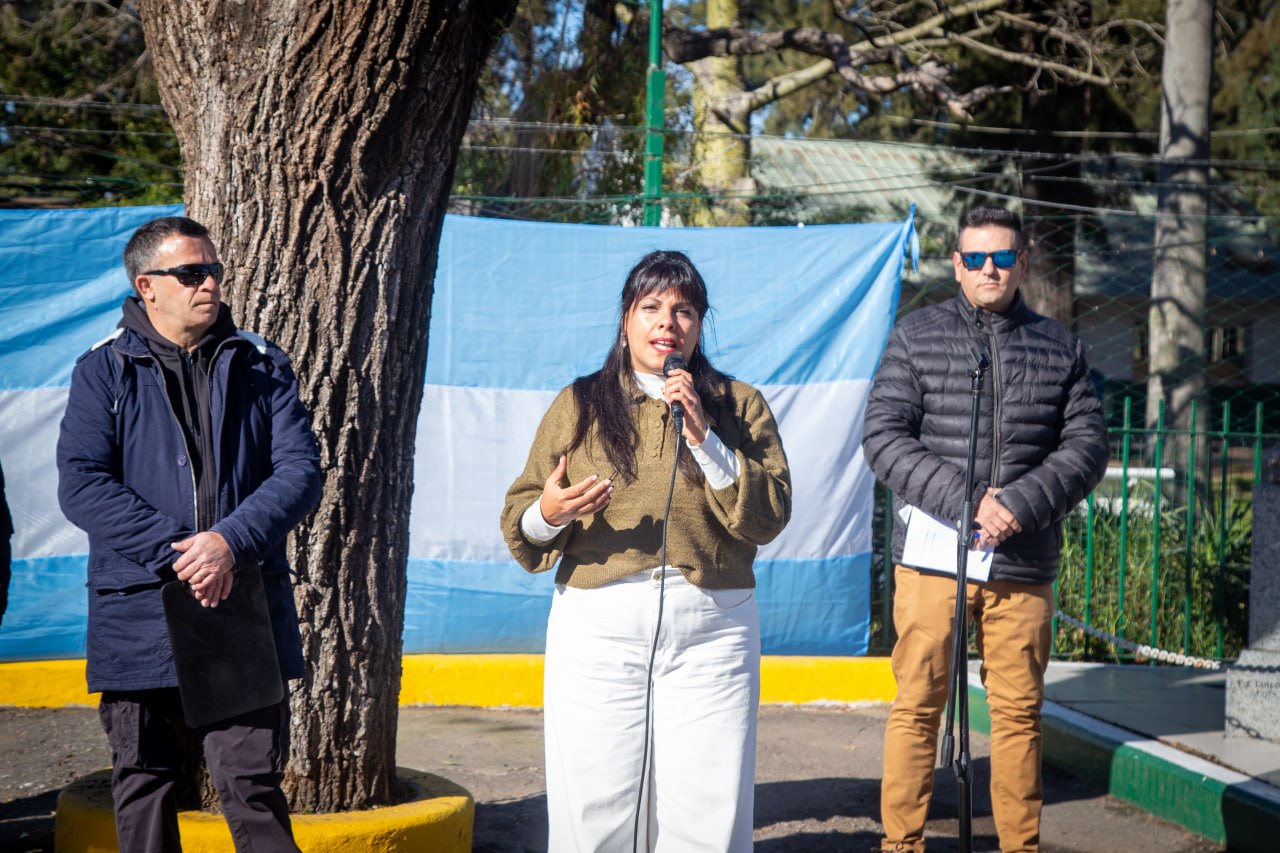 EVA MIERI PARTICIPÓ DEL ACTO POR EL 88º ANIVERSARIO DEL PEJERREY CLUB 
