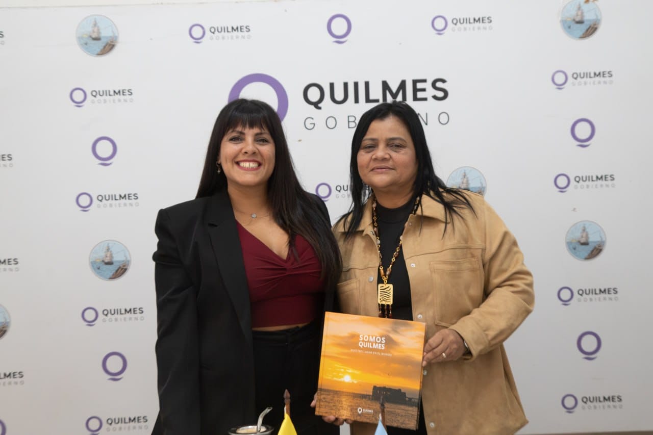EVA MIERI RECIBIÓ A LA ALCALDESA DE SANTO TOMÁS, PAULA HUN BADILLO