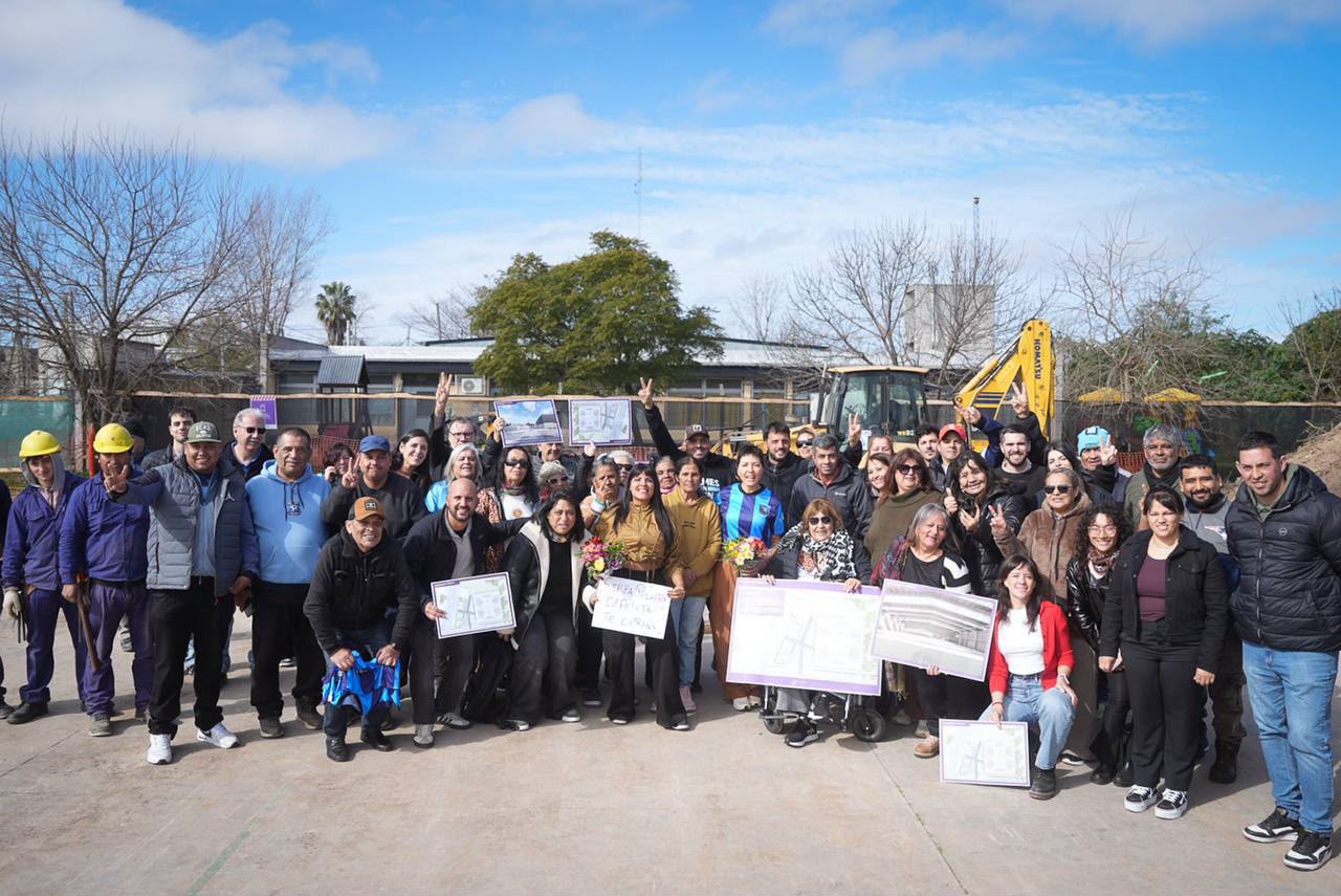 COMENZÓ LA CONSTRUCCIÓN DEL NUEVO POLIDEPORTIVO DE EZPELETA OESTE