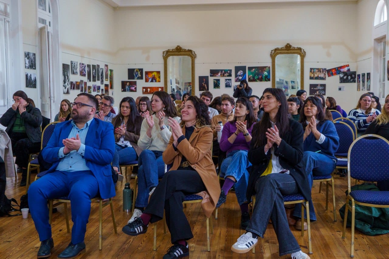  PRIMER JORNADA DE FORMACIÓN EN CIUDADANÍA Y ENTORNOS DIGITALES 