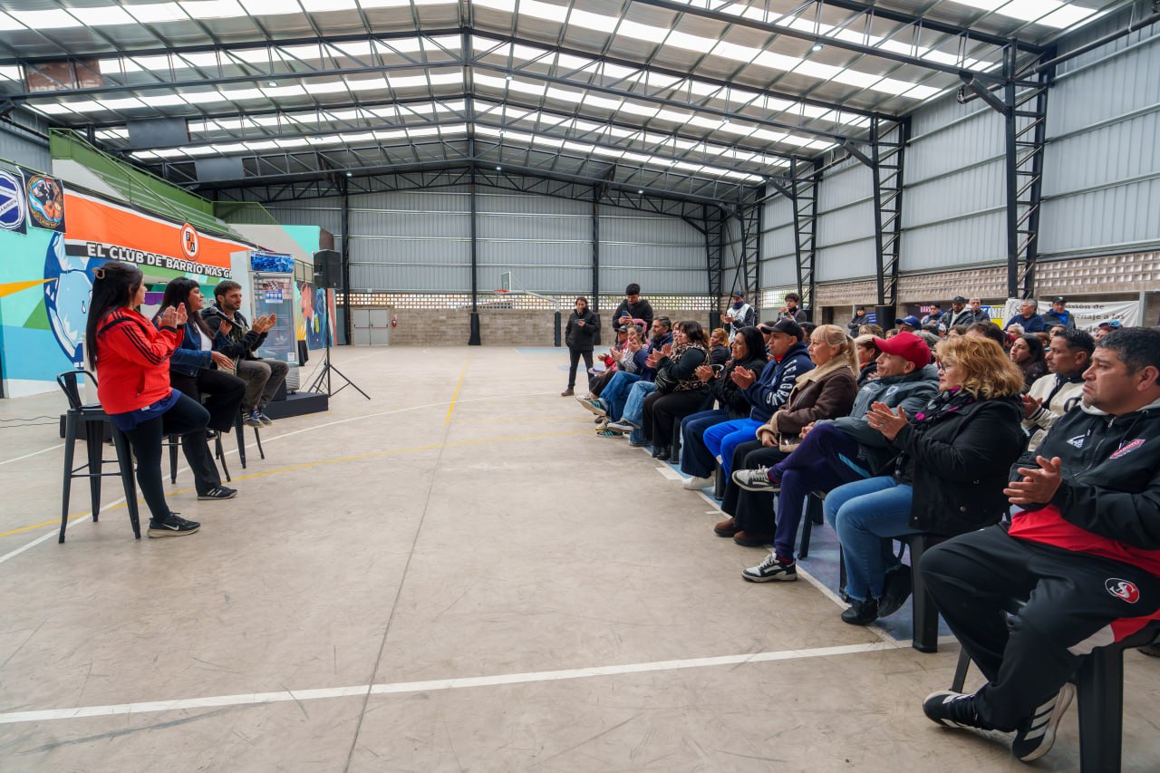 EL MUNICIPIO ENTREGÓ EQUIPAMIENTO PARA FORTALECER LOS BUFFETS DE ENTIDADES 